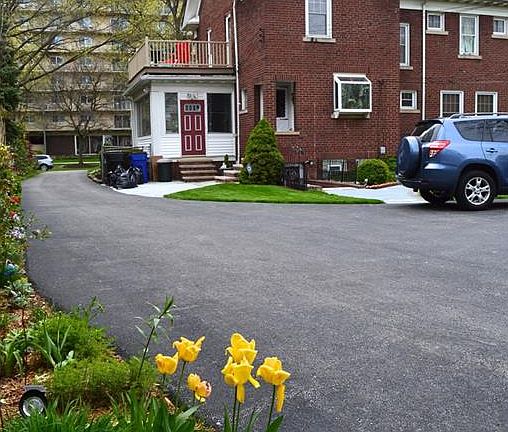 4th image of 10224 Lake Ave
