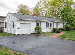 82 Beaver St, Franklin, MA 02038