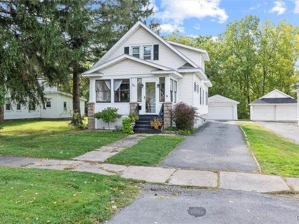 116 Seneca Ave, Oneida, NY 13421