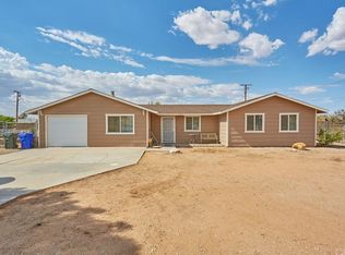 22394 Pahute Rd, Apple Valley, CA 92308