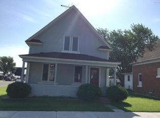 210 N 3rd St, Goodhue, MN 55027