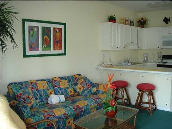 3rd image of 71 Woodward St Unit 119