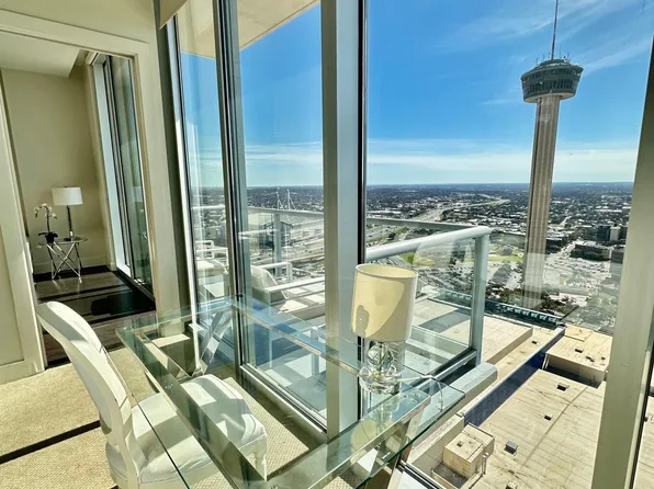 610 E Market St, San Antonio, TX