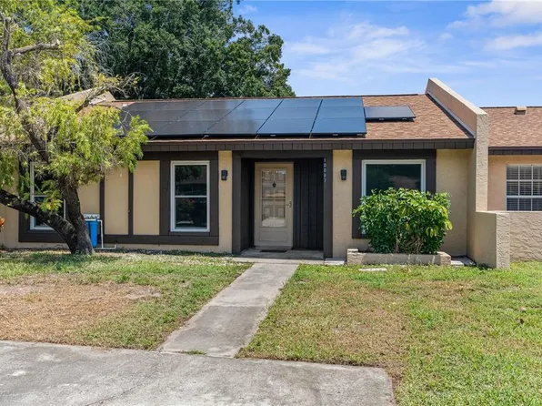 10087 88th St, Seminole, FL 33777