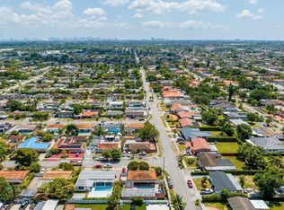 3340 SW 94th Pl, Miami, FL 33165