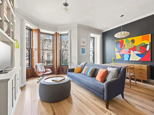 932 President St APT 3A, Brooklyn, NY 11215