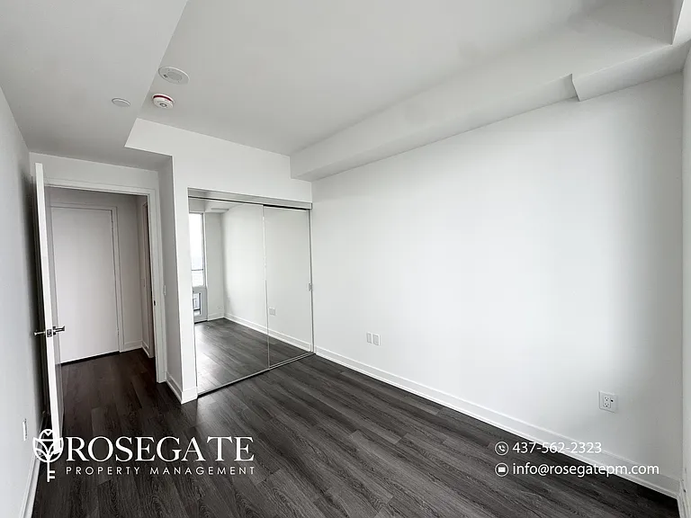 448 Burnhamthorpe Rd W #3507 — Photo 9