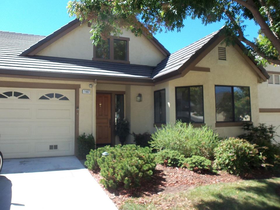 1st image of 7667 Helmsdale Dr