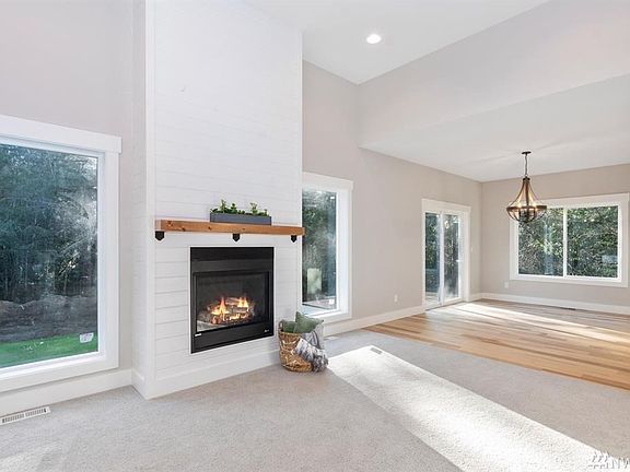 5th image of 15008 44th Avenue Ct NW