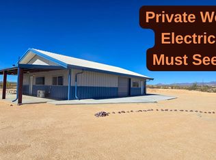 4302 W Speedway Rd, Yucca, AZ 86438