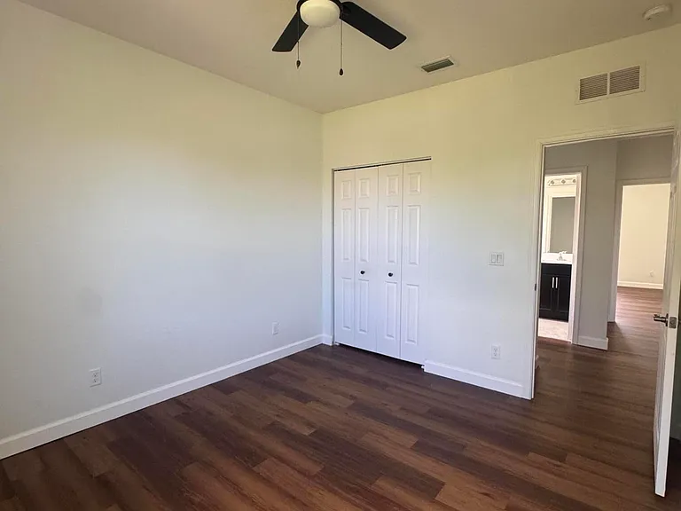 4648 Silver Saw Ln — Photo 12