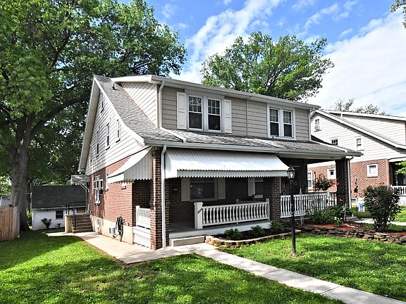 2nd image of 1318 Cherry St