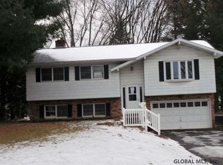 294 3rd Ave, Rensselaer, NY 12144