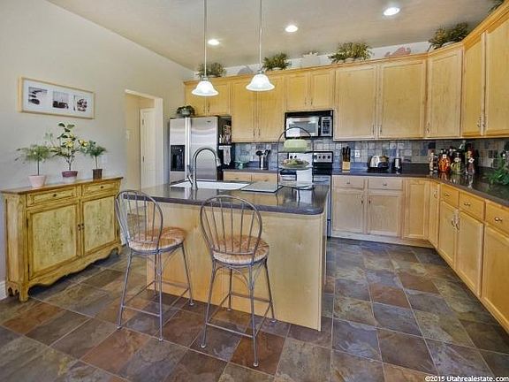 4th image of 2816 N Desert Forest Ln