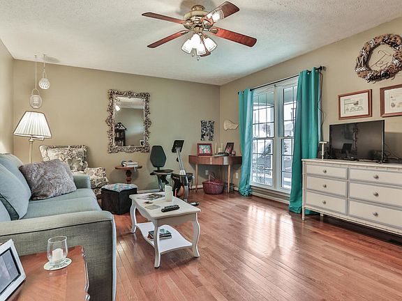 5th image of 1210 Shepard Way
