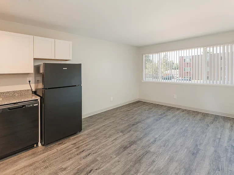 Kenton Place — Photo 16