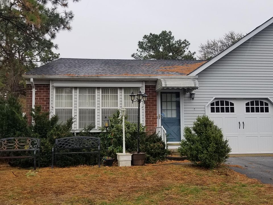 1st image of 8 Ardsley Avenue #A