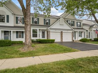 1522 Harvest Ln, Westmont, IL