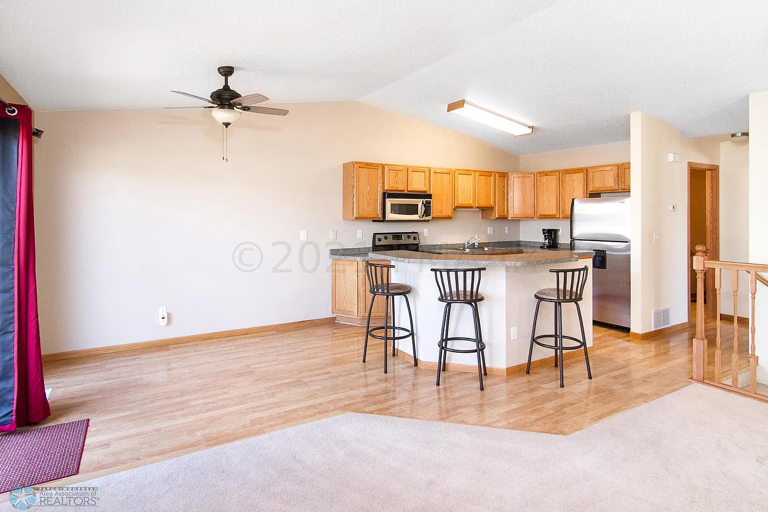 3 bed, 1640 sqft, $1,750 — Photo 3