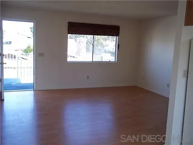 2 bed, 1.0 bath, 850 sqft, $2,495 — Photo 2