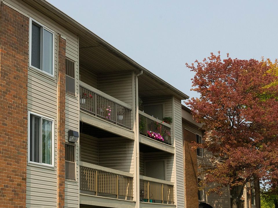 2nd image of 22266 Civic Center Dr APT 312