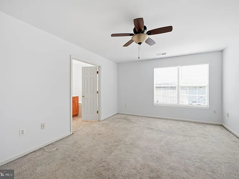 110 Chesterbrook Ct — Photo 13