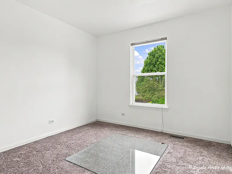 10570 Wing Pointe Dr — Photo 17