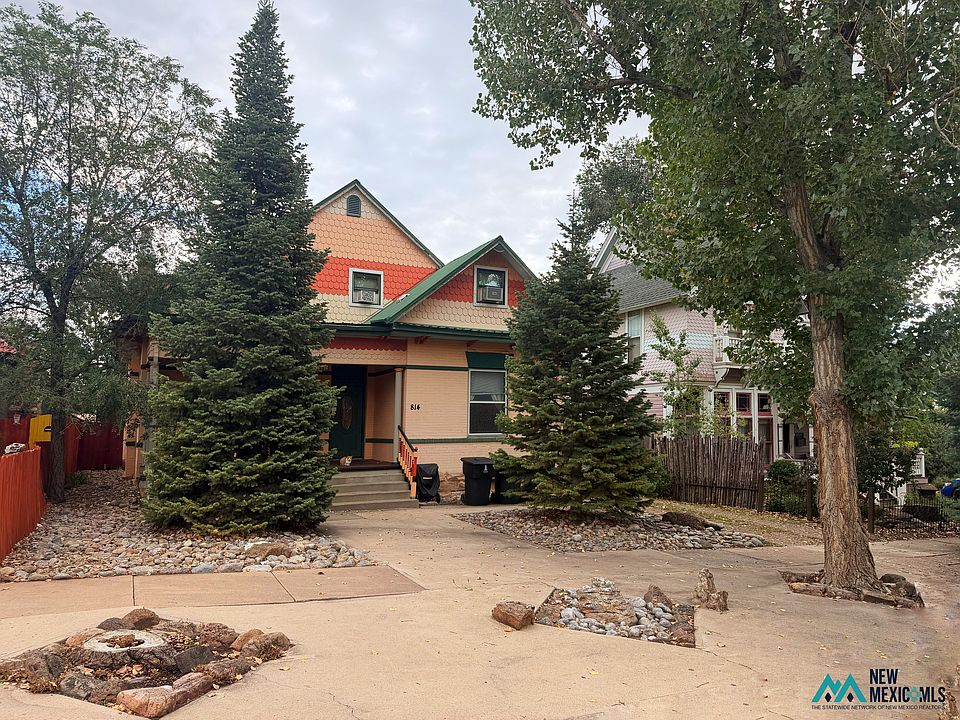 1st image of 814 5th St