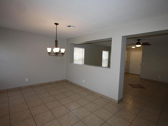 3rd image of 5751 S Stingray Ave