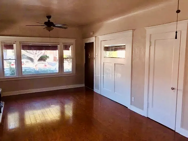 1154 E Appleton St #4 — Photo 5