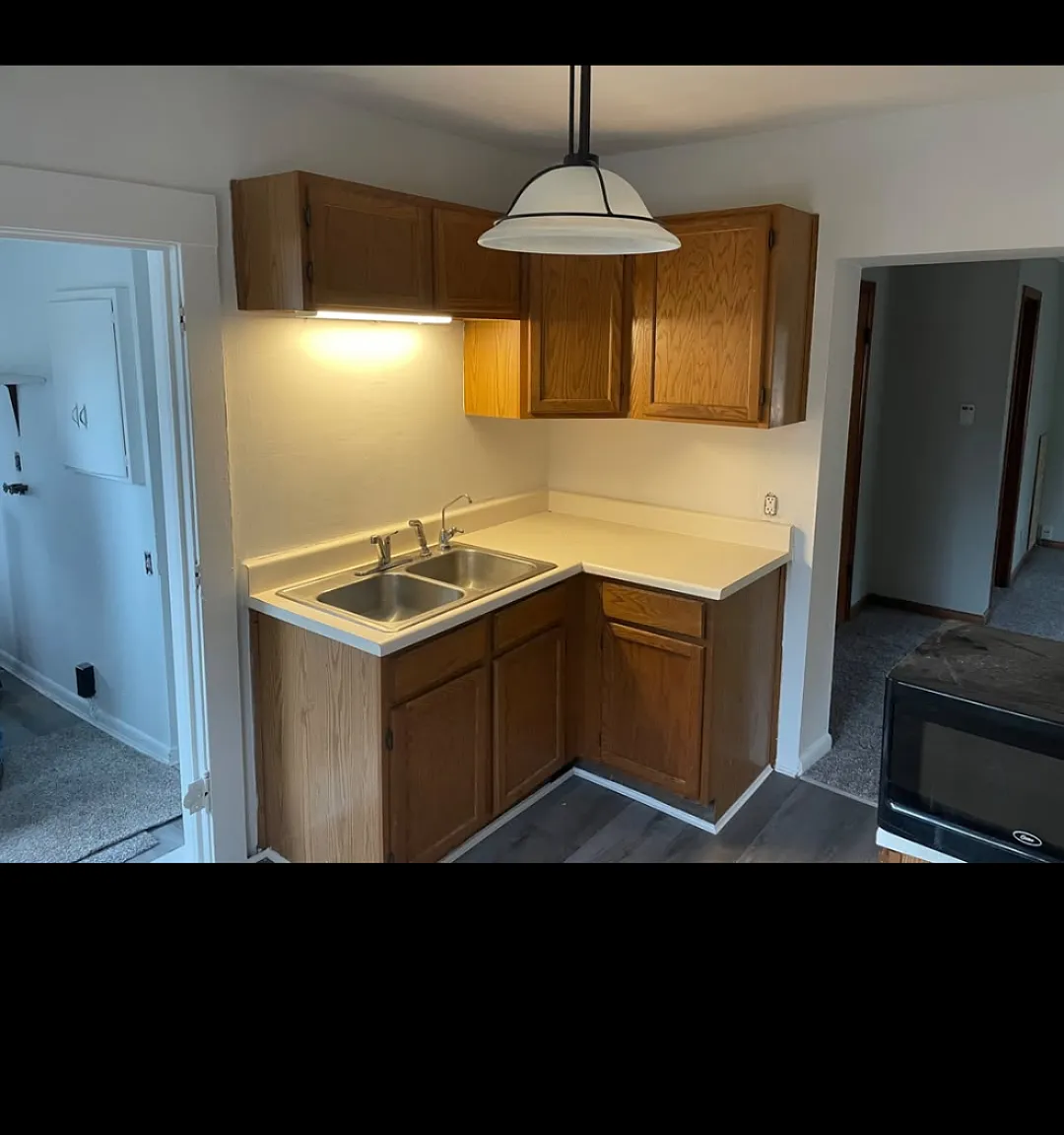 1 bed, 552 sqft, $975 — Photo 1
