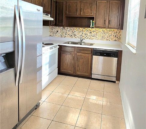 2nd image of 58 Woodland Dr APT 105