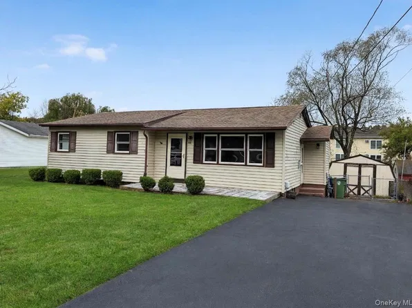 21 Willow Place, Middletown, NY 10940