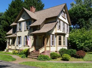 34 Monroe Ave, Pittsford, NY 14534