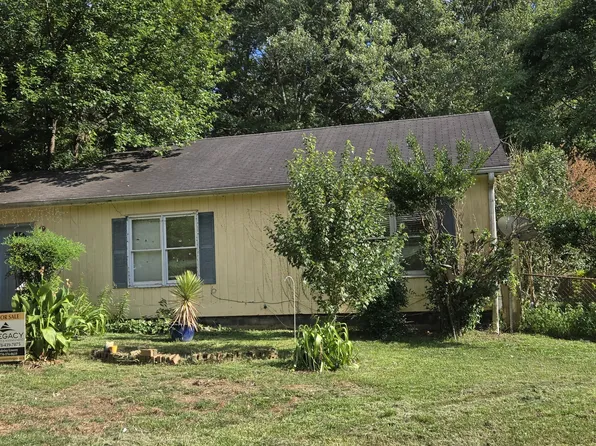 436 Tibbitts St SE, Marietta, GA 30060