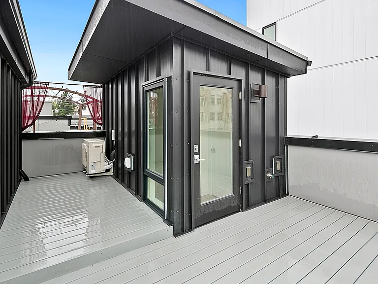 109 22nd Ave E #F-1 — Photo 17