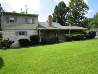 37 Oak Grove Ln, Nellysford, VA, 22958