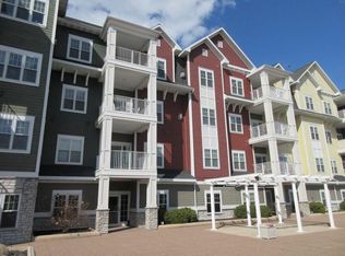 832 N 6th St UNIT 109, Sheboygan, WI 53081