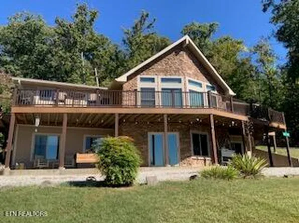 147 Lakeview Dr, Sharps Chapel, TN 37866