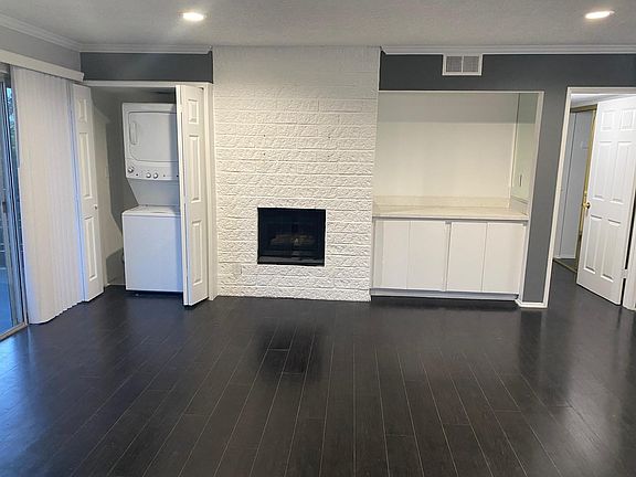 3rd image of 11701 Texas Ave APT 311