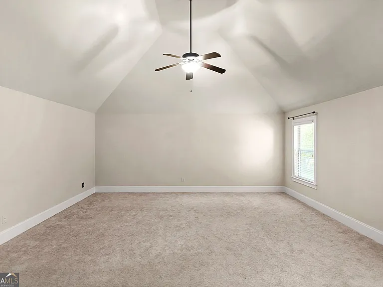 882 Nestling Dr — Photo 24
