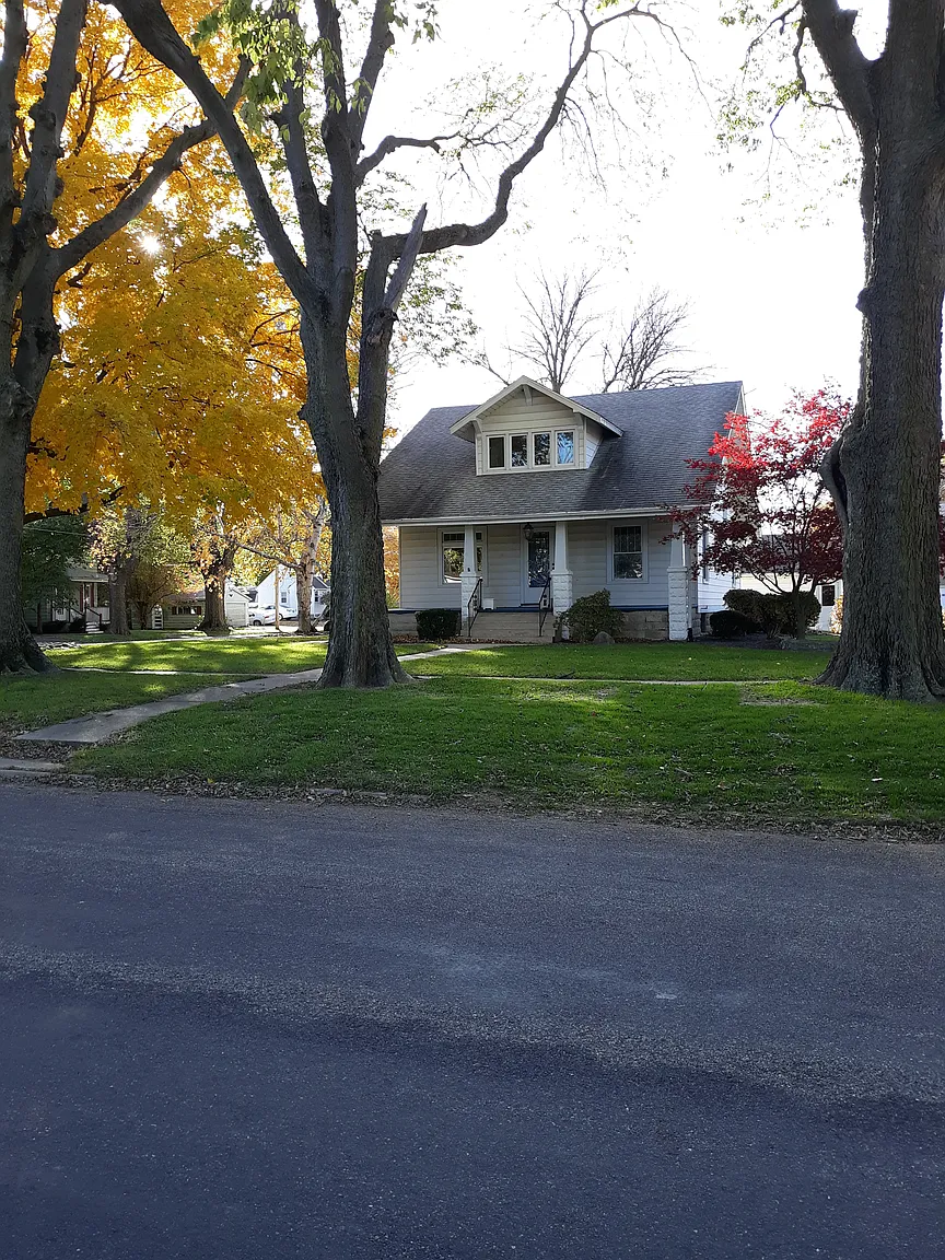429 S Sampson St photo 1