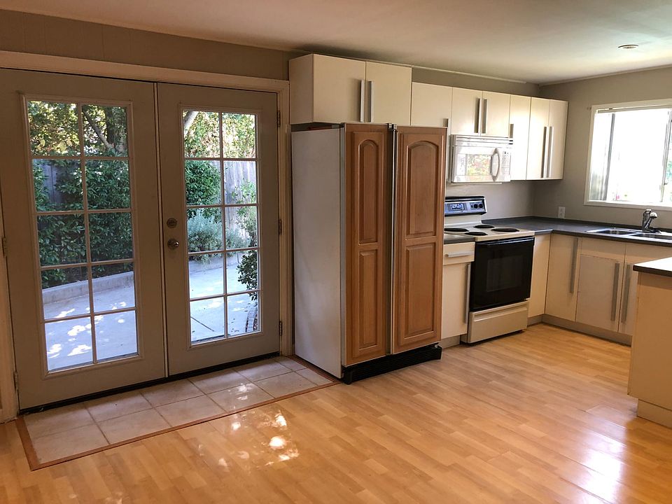 1st image of 19469 Rosemarie Pl APT 5