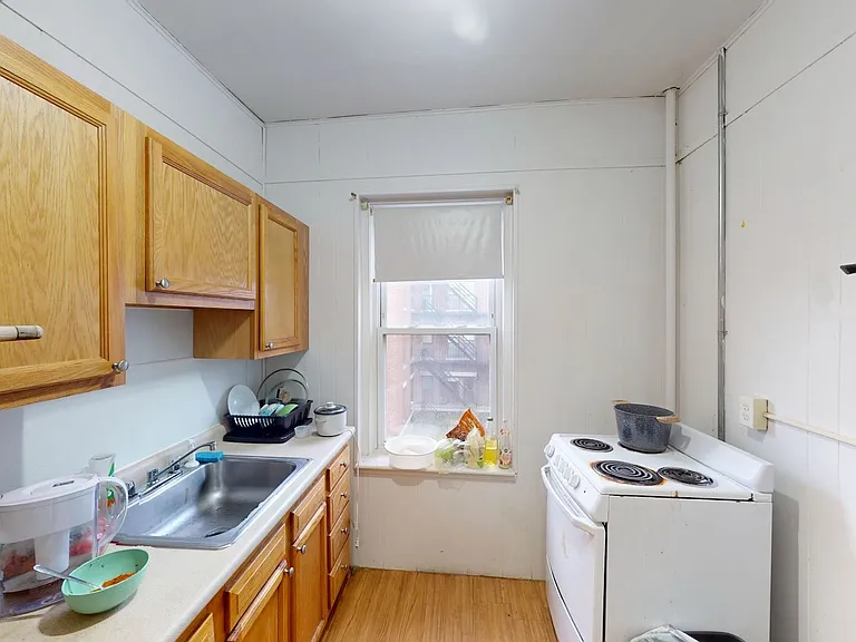 5 Walbridge St #14 — Photo 11