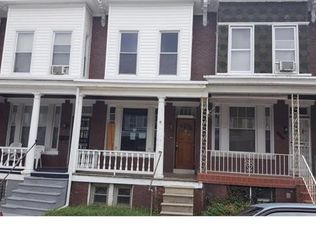 1215 Oakhurst Pl, Baltimore, MD 21216