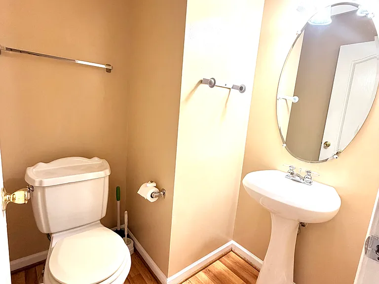 8301 Kingsbench Ct — Photo 18