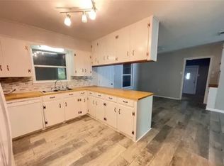 348 N Burke St, Goliad, TX 77963