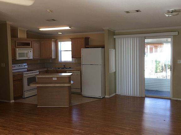 3rd image of 4843 Coquina Crossing Dr
