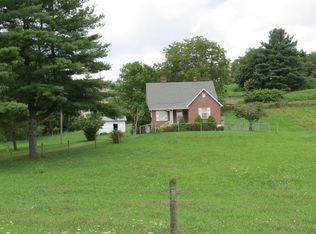 1321 Stevens Creek Rd, Fries, VA 24330