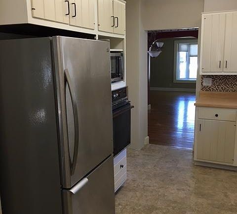 3rd image of 317 Finley Ave